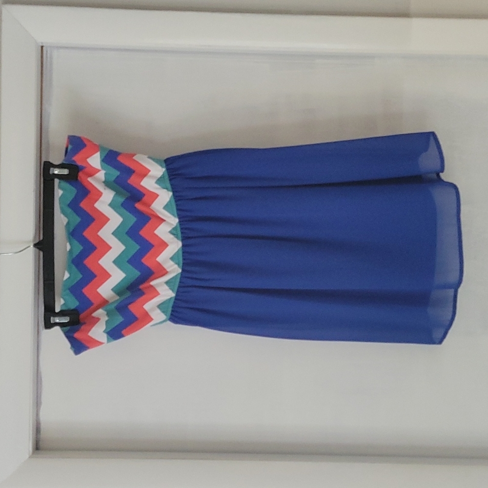 Sequin Hearts strapless dress, size large